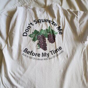 Vinoklet winery tee shirt- sz XL